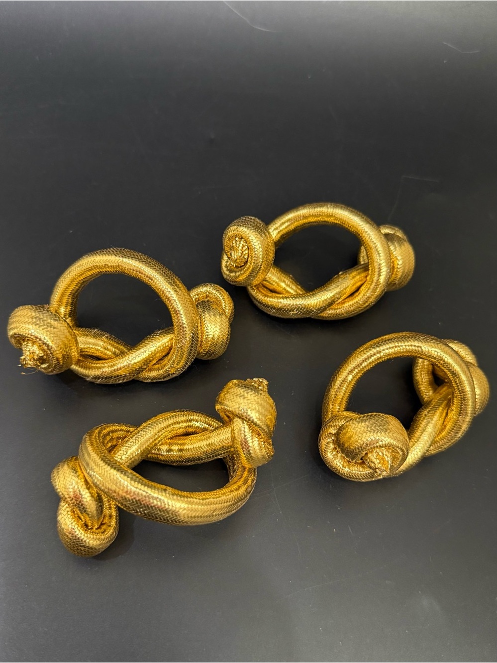 Lot 4 Golden Rope Knot Napkin Rings